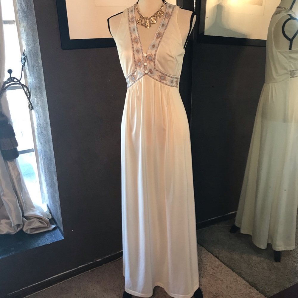 Vintage 60’s Form Fit Rogers Nightgown/ Slipdress